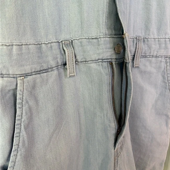 NWT Levi's Light Wash HERITAGE ROMPER |  XS - Picture 7 of 10
